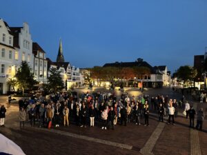 Kundgebung in Lingen Solidarität mit Israel Große TeilnehmerInnenzahl